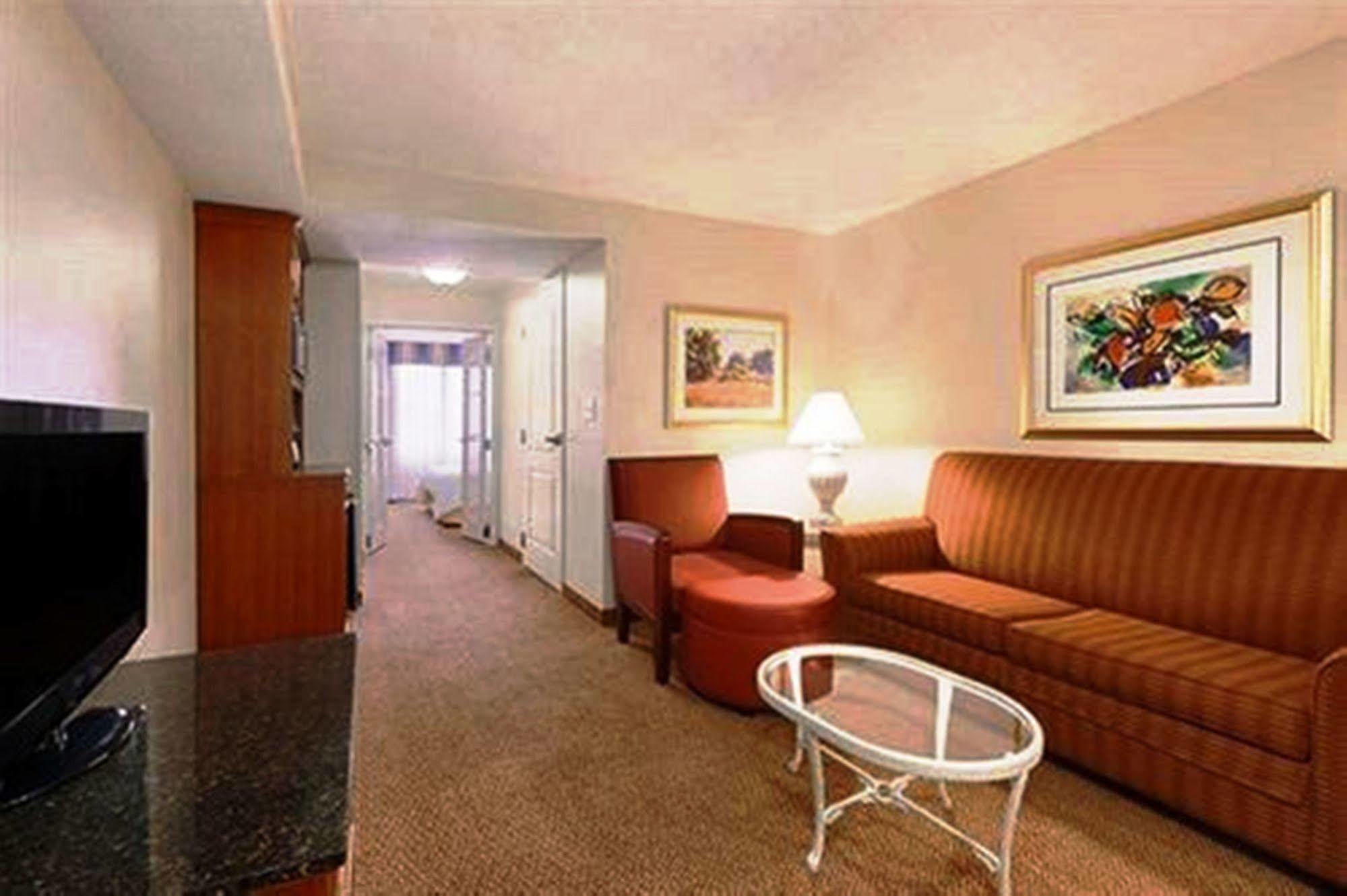 Hilton Garden Inn Syracuse East Syracuse Bagian luar foto